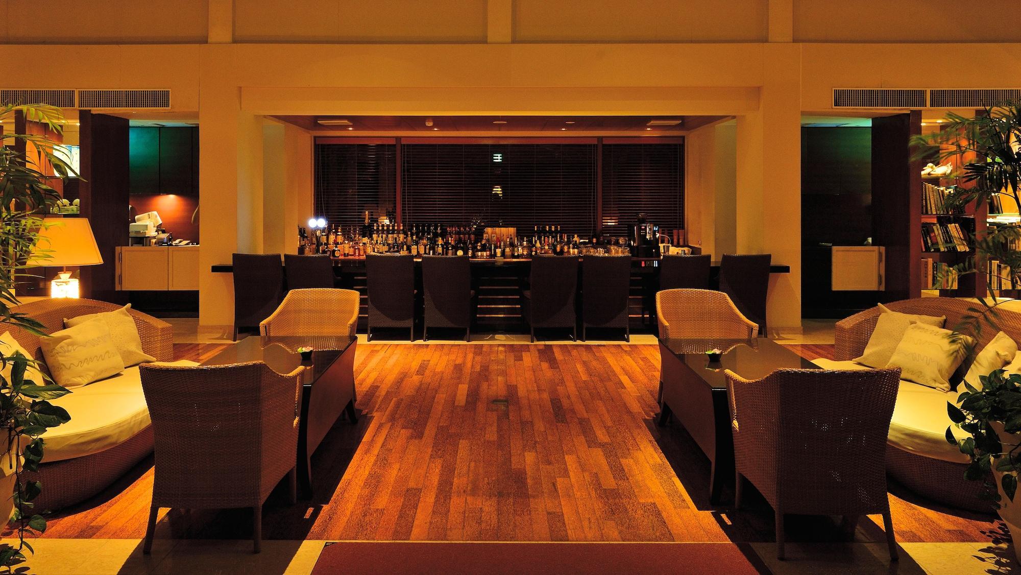 The Atta Terrace Club Towers (Adults Only) Hotell Onna Exteriör bild