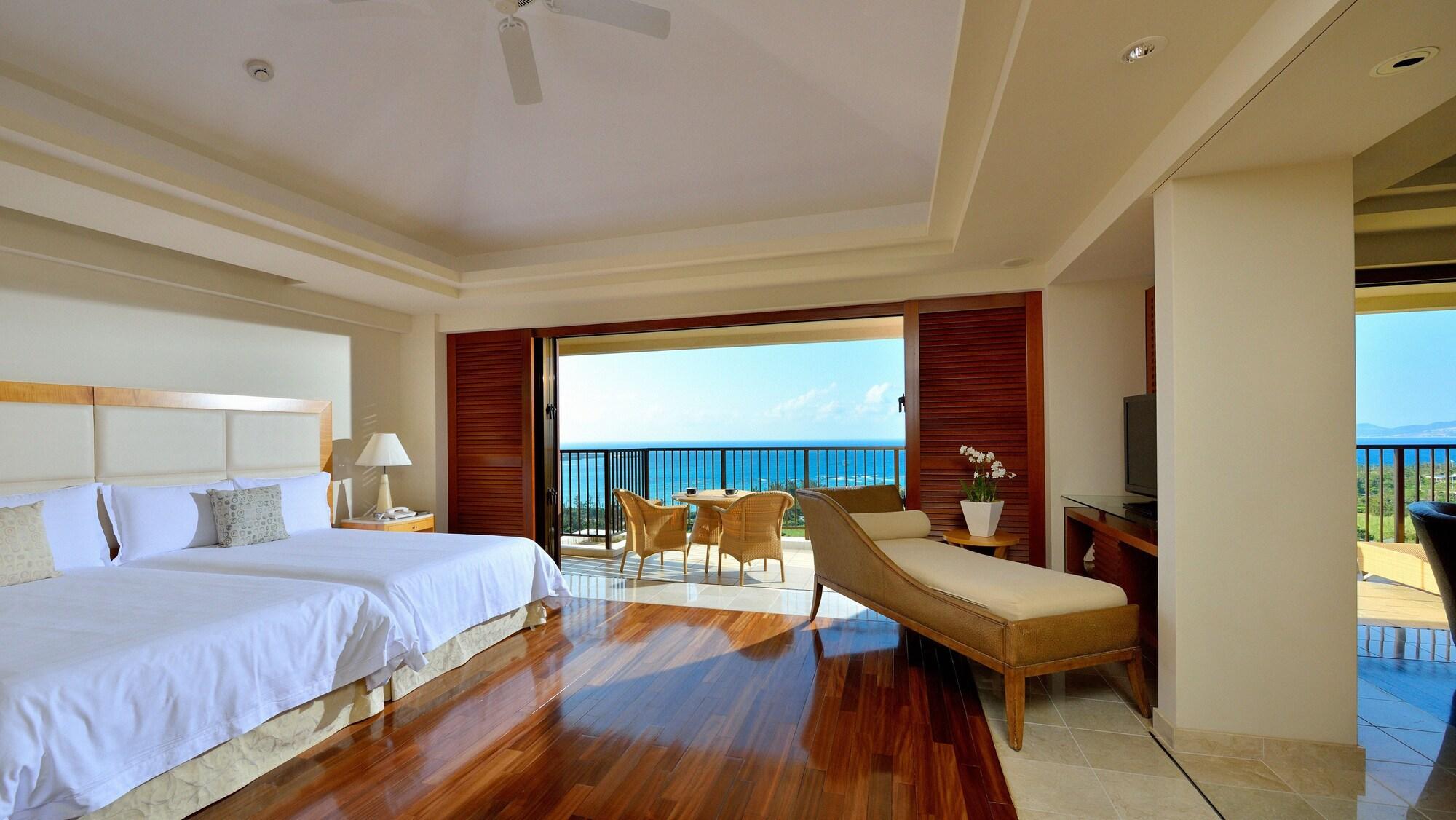 The Atta Terrace Club Towers (Adults Only) Hotell Onna Exteriör bild