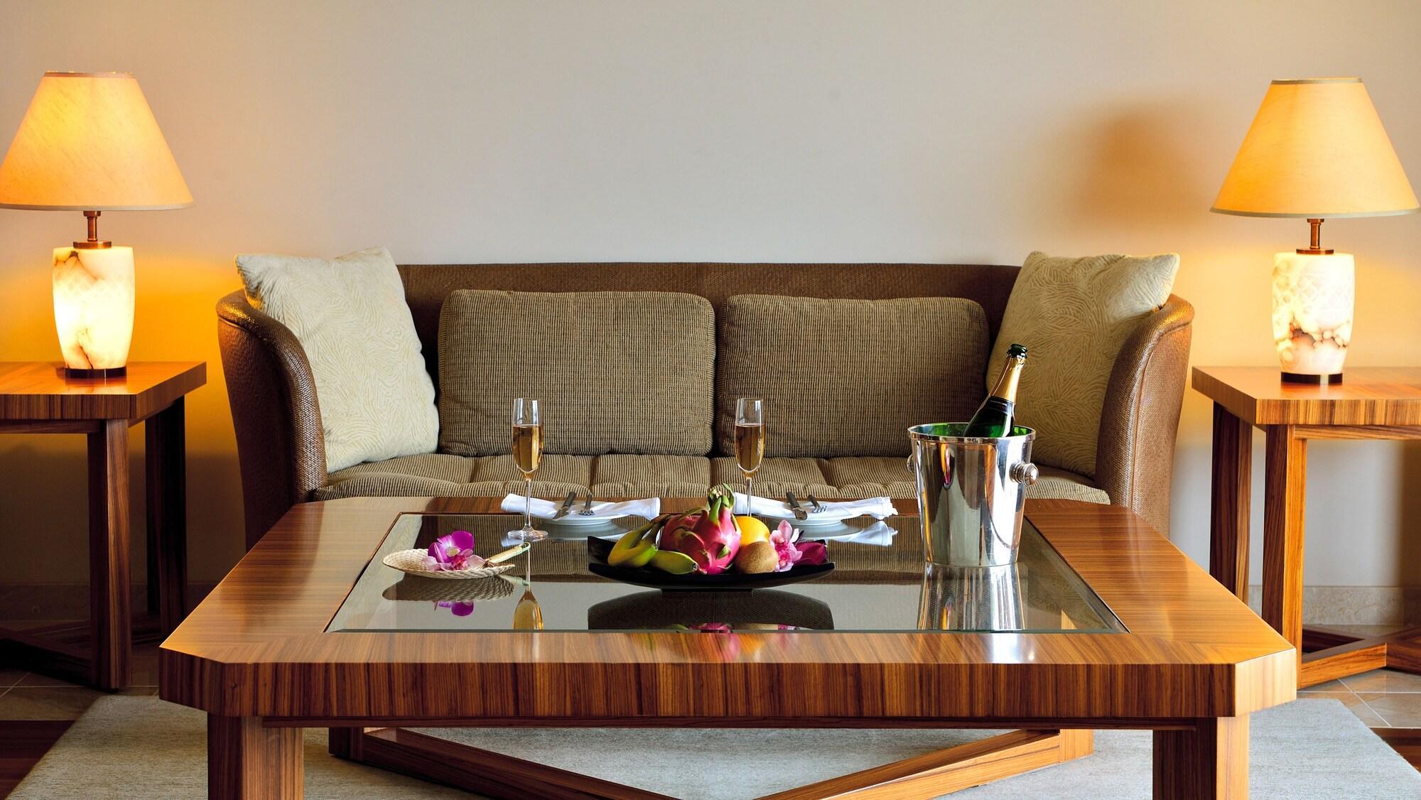 The Atta Terrace Club Towers (Adults Only) Hotell Onna Exteriör bild
