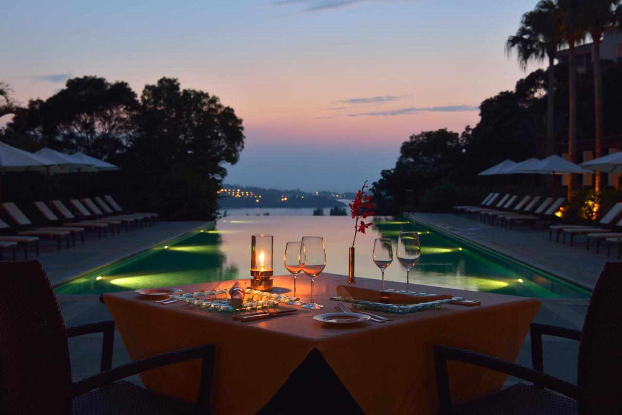 The Atta Terrace Club Towers (Adults Only) Hotell Onna Exteriör bild